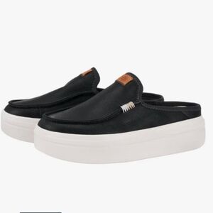 NWT Hey Dude Austin Lift Leather Women Size 7